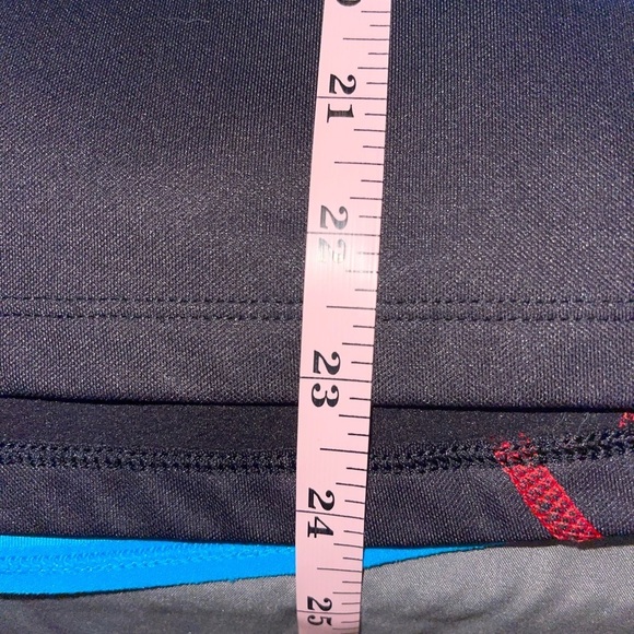 The North Face 1/2 zip, Flight series • Women’s Medium - Picture 7 of 8